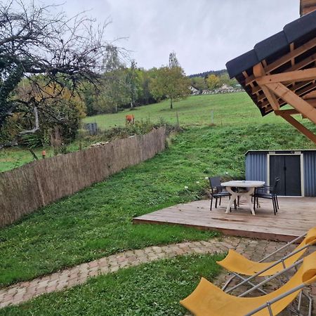 Appartement Rez De Jardin Saint-Martin-dʼUriage Eksteriør billede